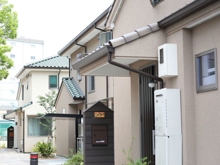 博愛社・博愛社いずみ